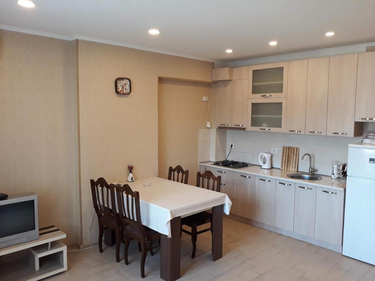 Grigol'S Apartament Tbilissi Extérieur photo