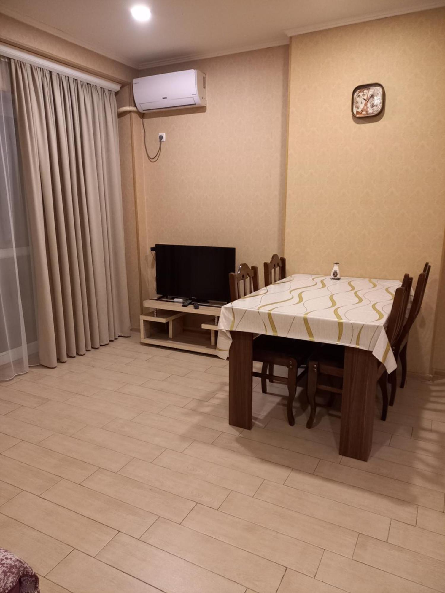 Grigol'S Apartament Tbilissi Extérieur photo